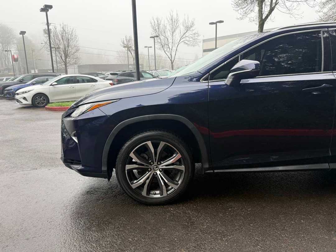 2018 Lexus RX 350L - Image 5