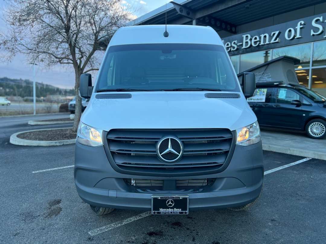 2024 Mercedes-Benz Sprinter 3500 Cargo 170 WB - Image 3