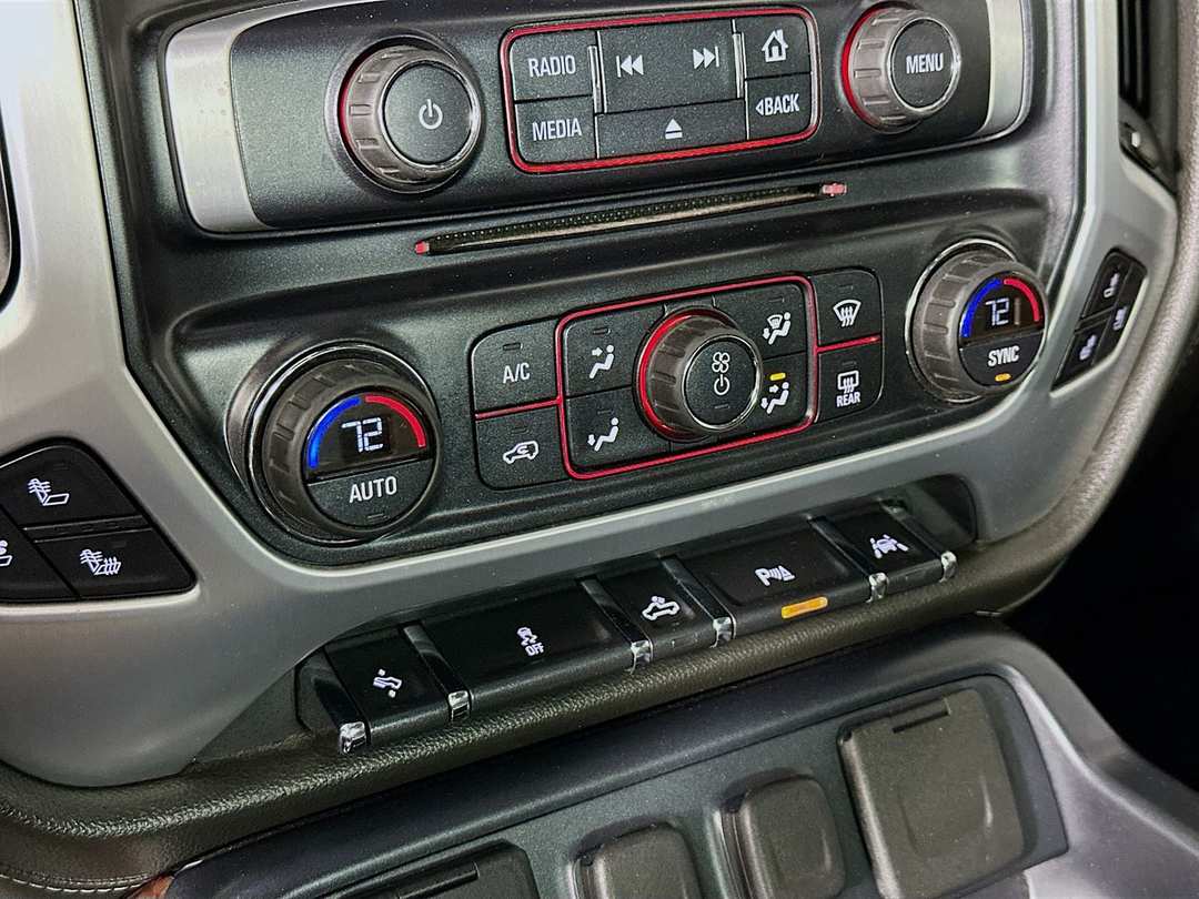 2016 GMC Sierra 1500 SLT - Image 17