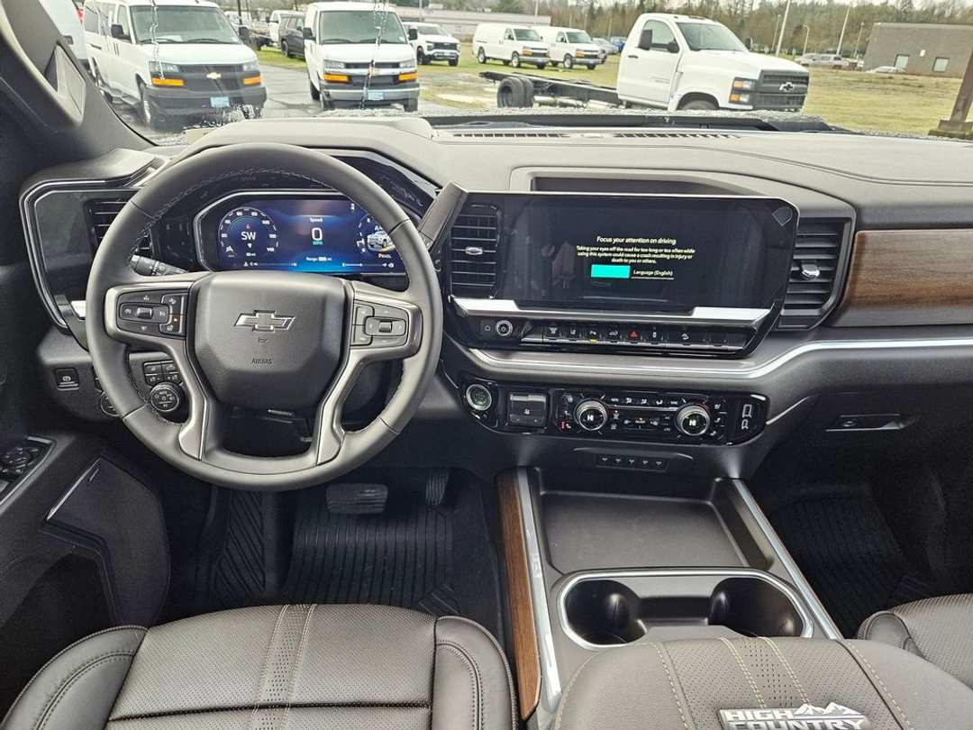 2026 Chevrolet Silverado 3500Hd High Country - Image 31