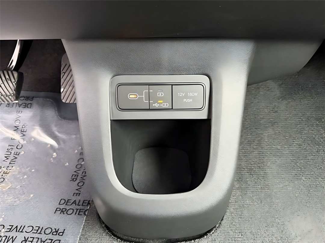2026 Hyundai Ioniq 5 Limited - Image 23