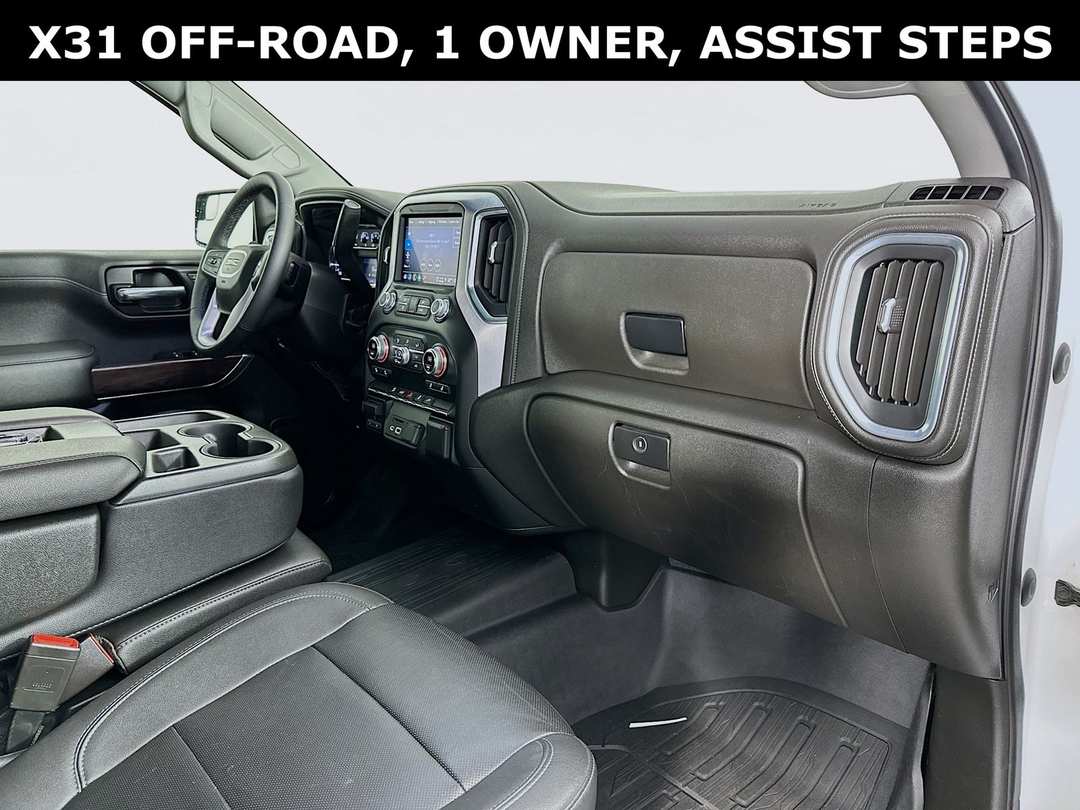 2022 GMC Sierra 1500 Limited SLT - Image 31