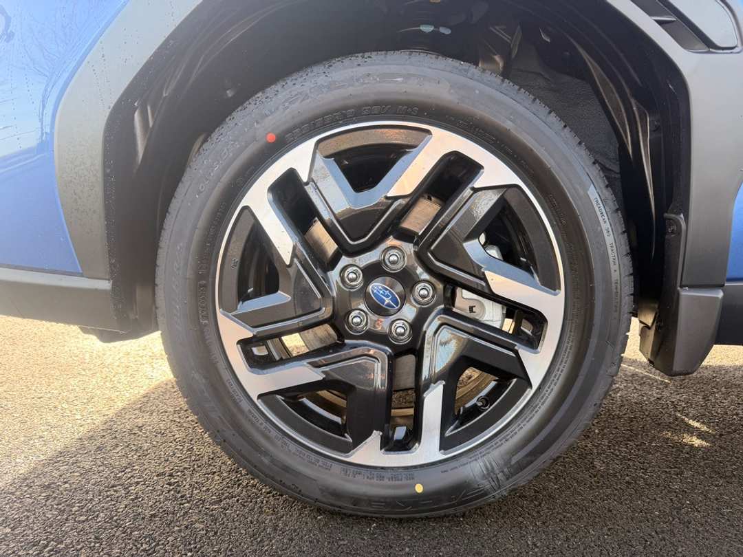 2026 Subaru Forester Limited - Image 9