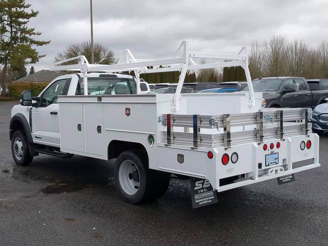 2024 Ford F-550Sd XL - Image 3