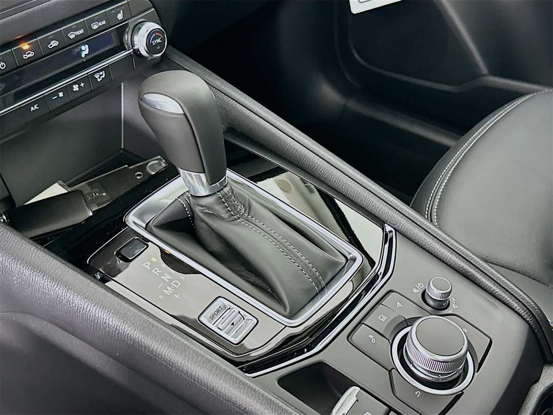2025 MAZDA CX-5 2.5 S Preferred Package - Image 16