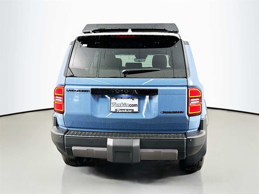 2026 Toyota Land Cruiser Base - Image 6