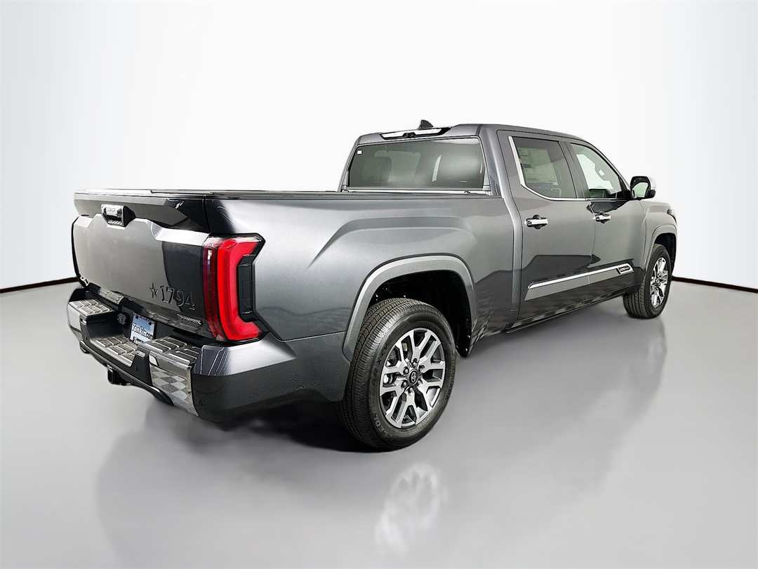 2026 Toyota Tundra 1794 Edition - Image 7