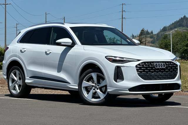 2025 Audi Q5 2.0T Premium Plus