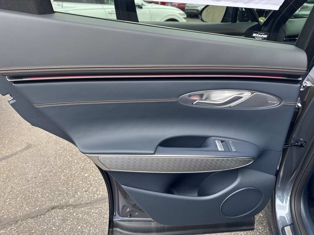 2026 Genesis Gv70 2.5T Sport Prestige - Image 38