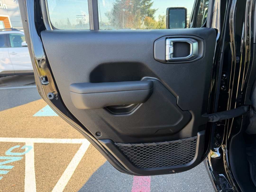 2026 Jeep Wrangler Sport - Image 28