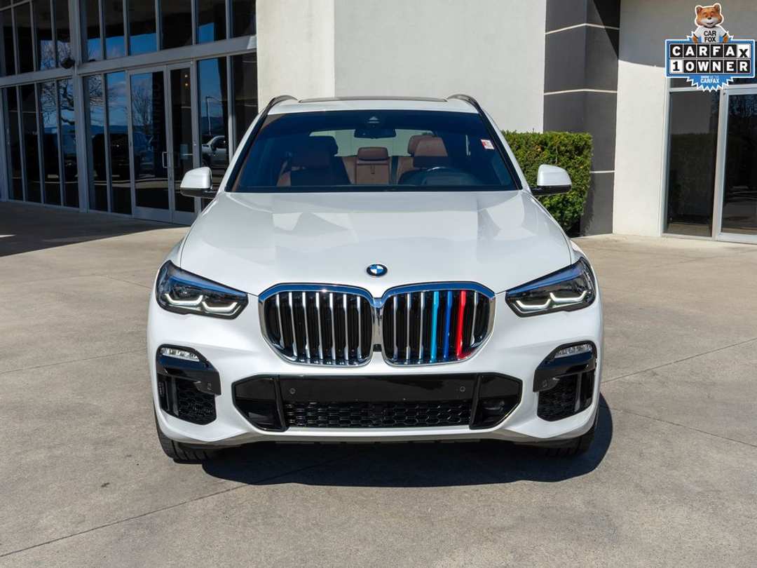 2019 BMW X5 xDrive40i - Image 2