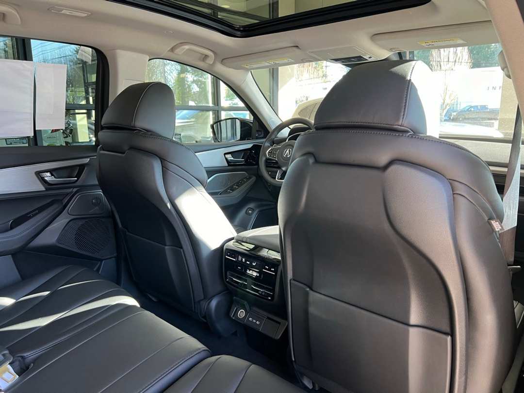 2026 Acura MDX Base - Image 28