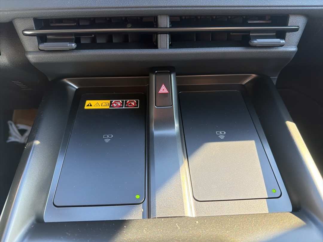 2026 Subaru Solterra Premium - Image 37