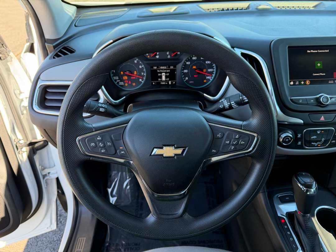 2020 Chevrolet Equinox LS - Image 20