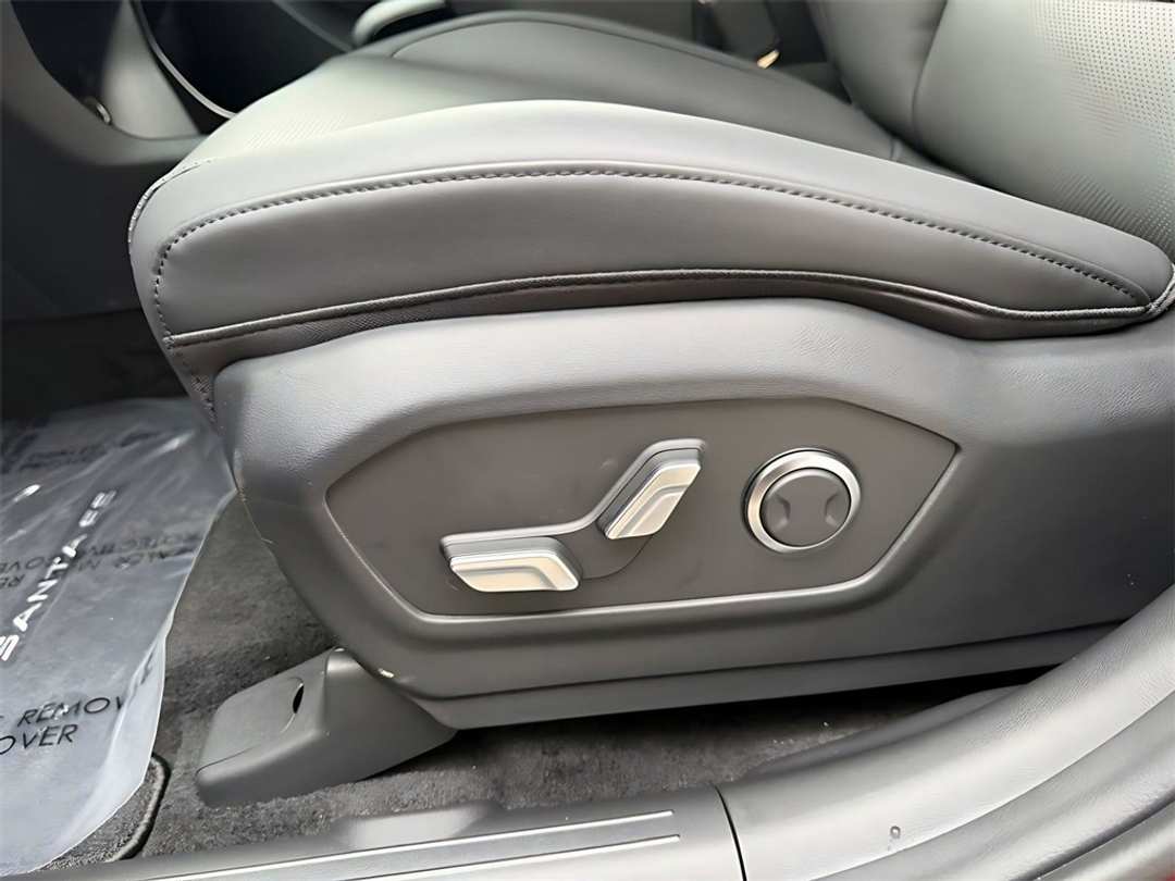 2026 Hyundai Santa Fe SEL - Image 13