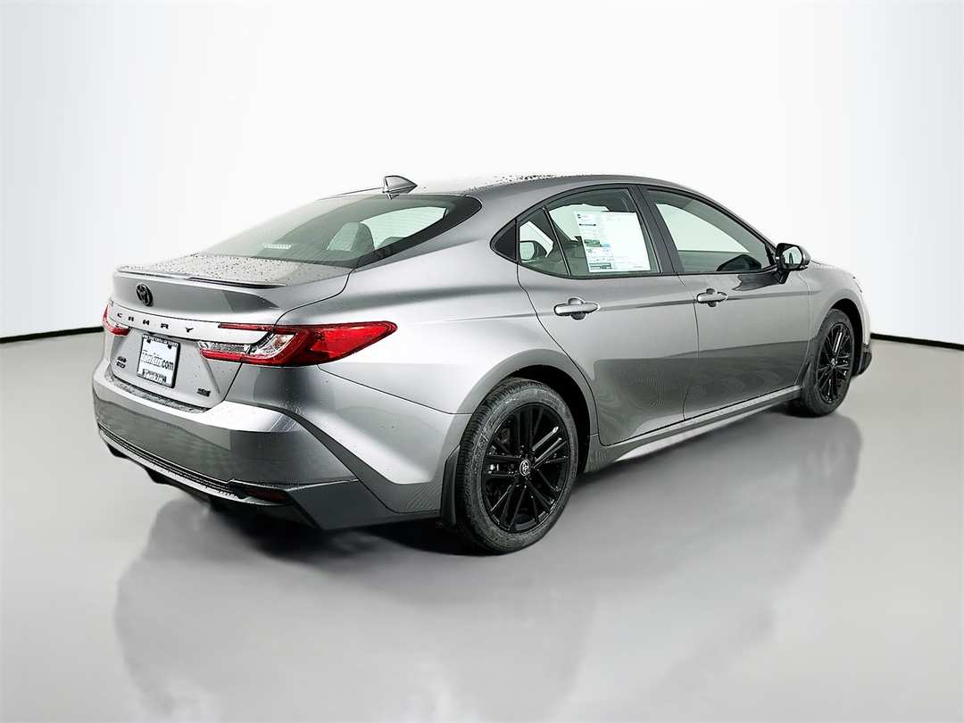 2026 Toyota Camry XSE - Image 7