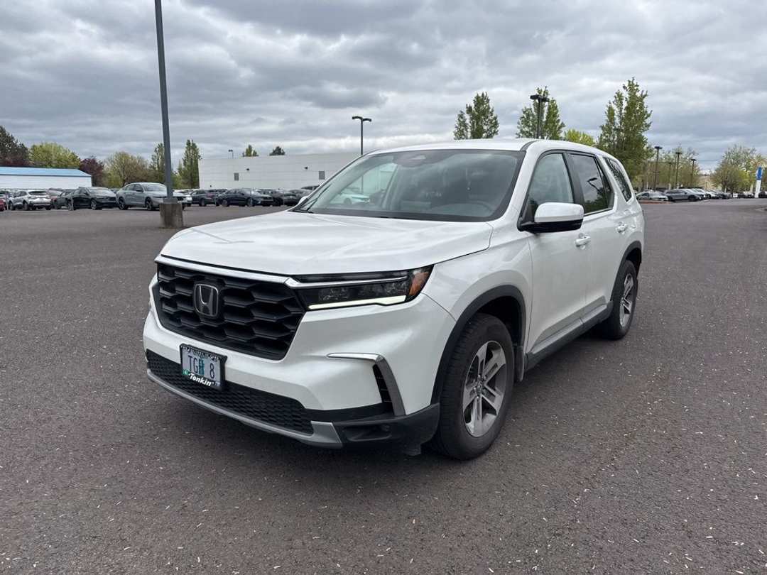 2025 Honda Pilot EXL - Image 3