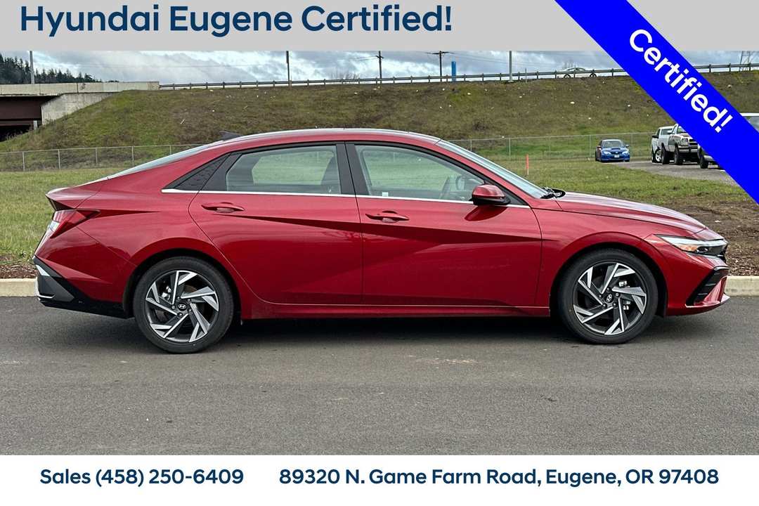 2025 Hyundai Elantra SEL Convenience - Image 3