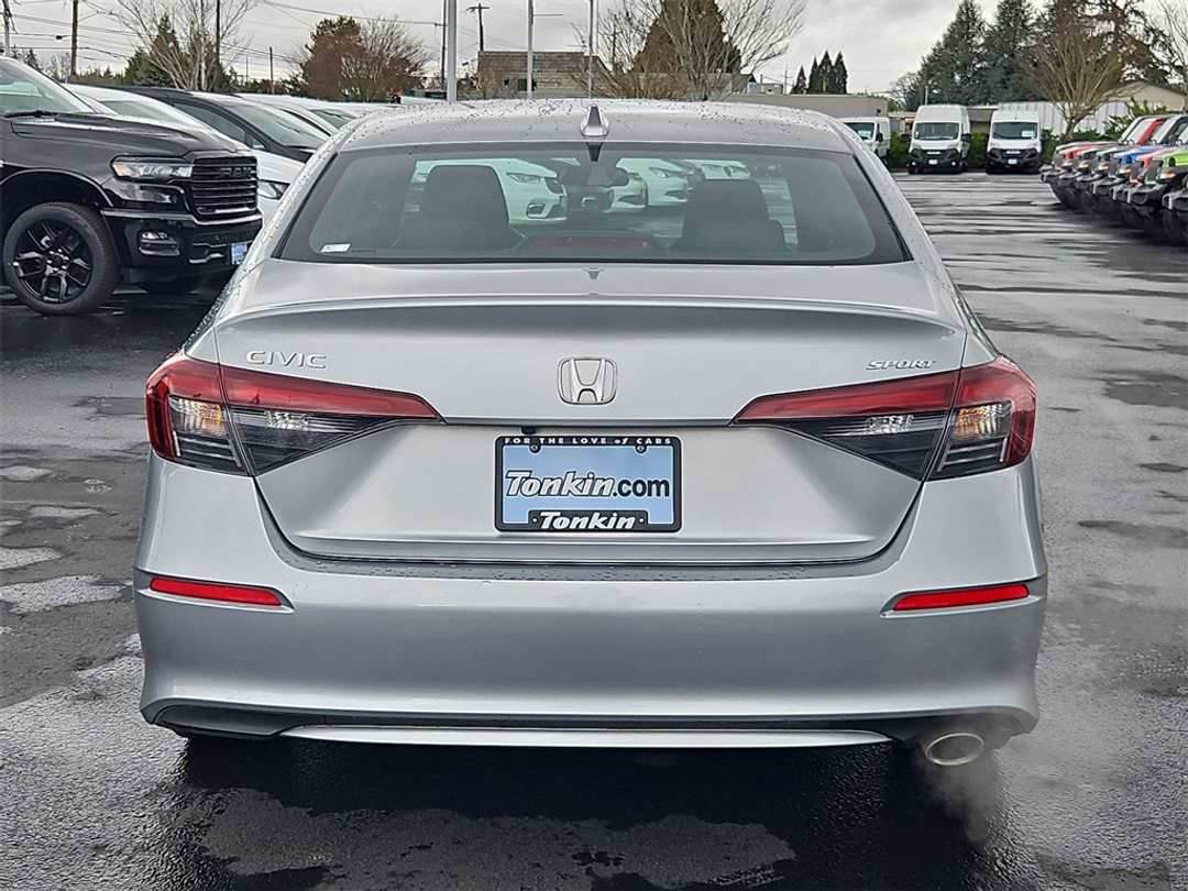 2025 Honda Civic Sport - Image 5