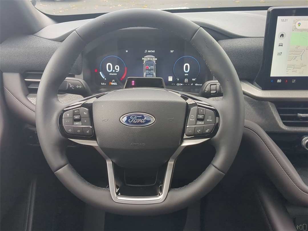 2026 Ford Explorer Platinum - Image 14