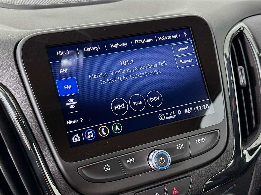 2022 Chevrolet Equinox RS - Image 16