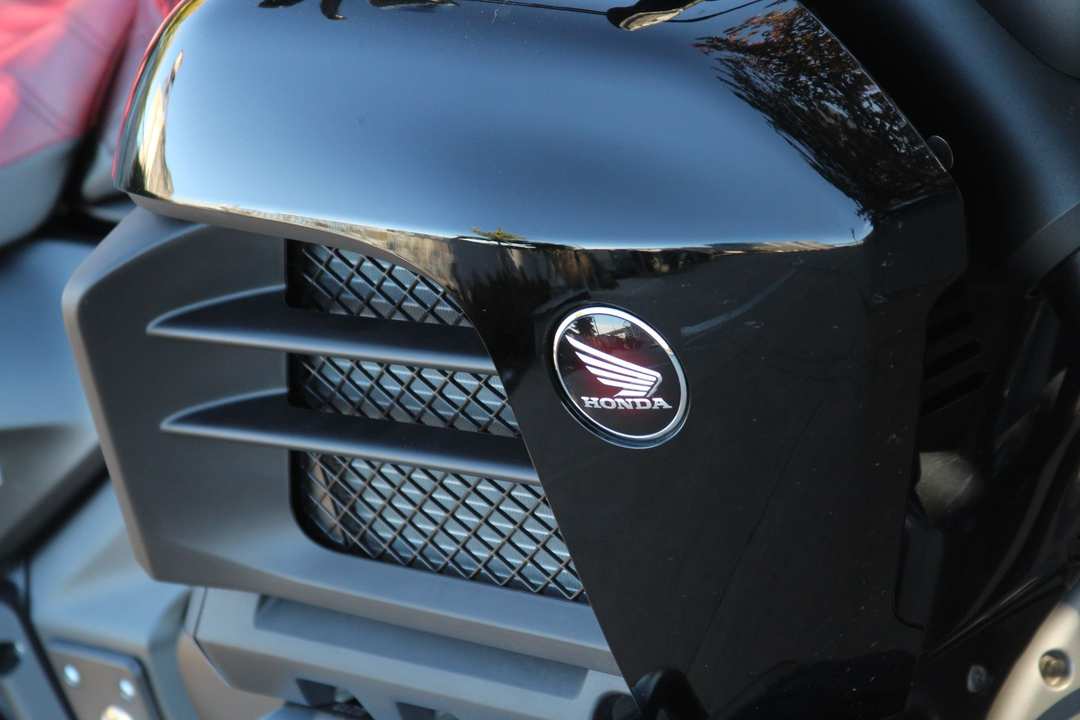 2014 Honda Gold Wing® Valkyrie® Abs - Image 3