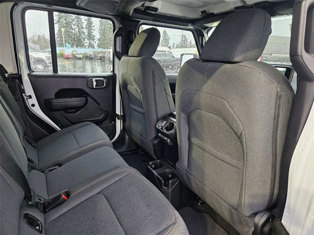 2026 Jeep Gladiator Sport - Image 34