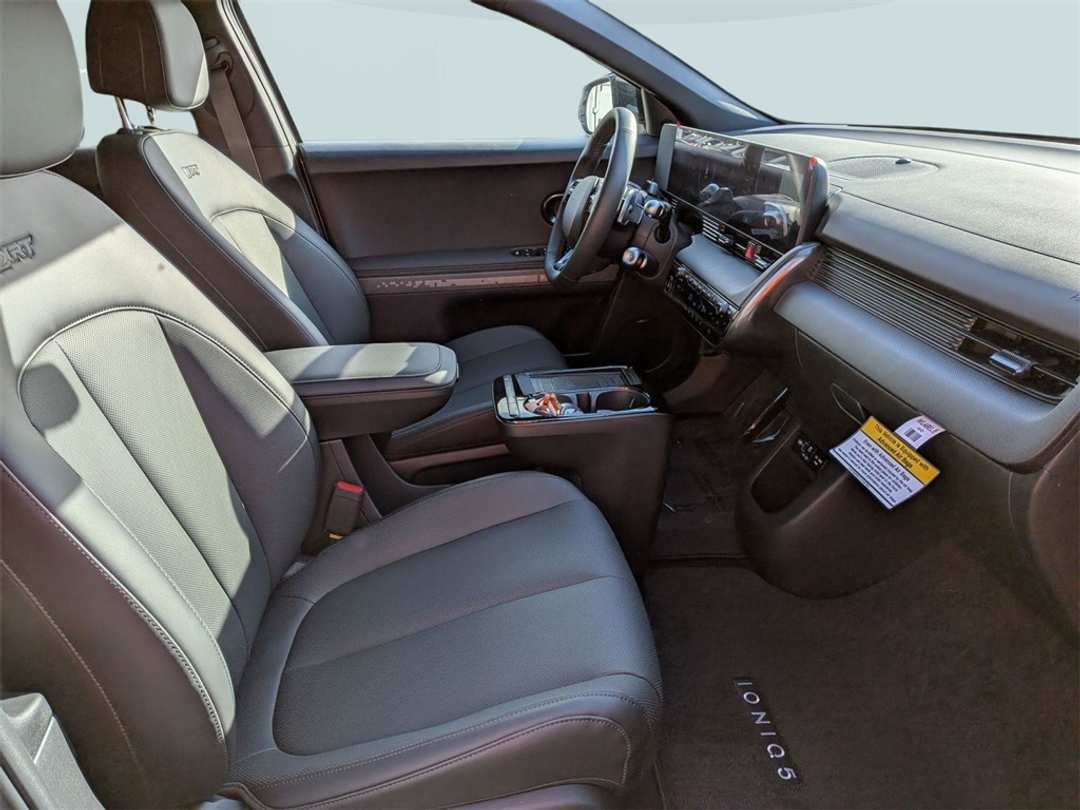 2026 Hyundai Ioniq 5 XRT - Image 32
