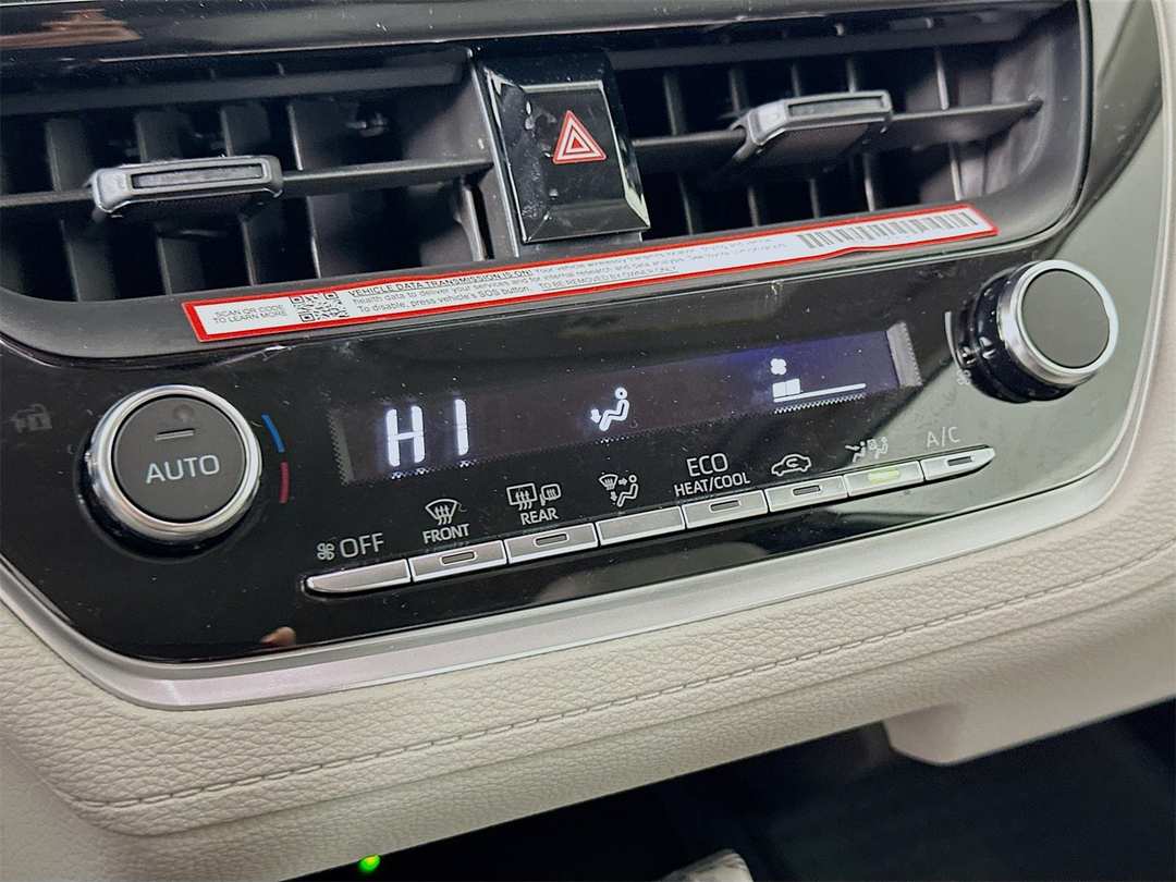 2026 Toyota Corolla Cross LE - Image 16