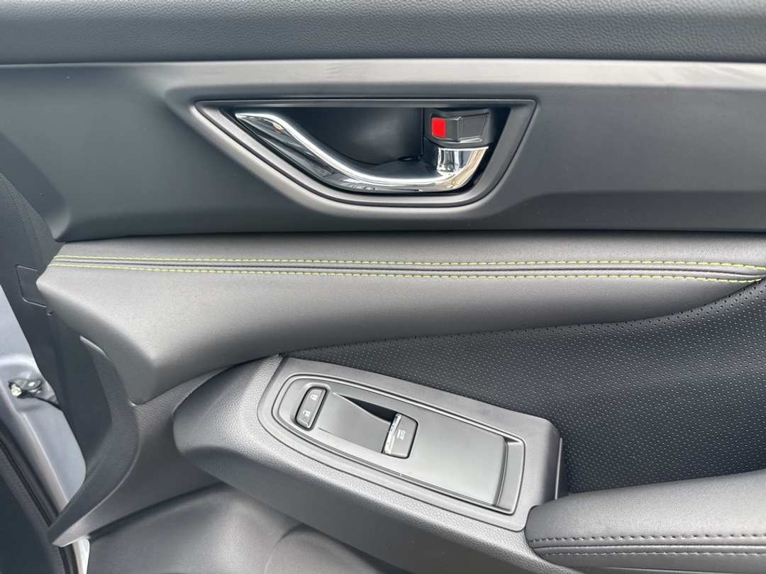 2025 Subaru Ascent Onyx Edition Touring - Image 41