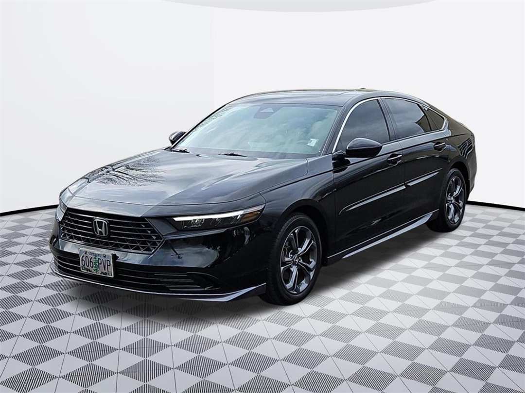 2023 Honda Accord EX - Image 2