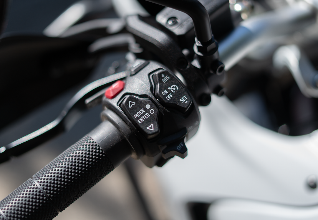 2025 Ducati Desertx - Image 3