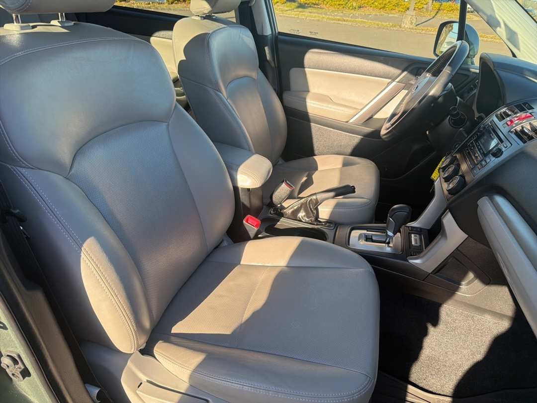 2015 Subaru Forester 2.5i Limited - Image 28