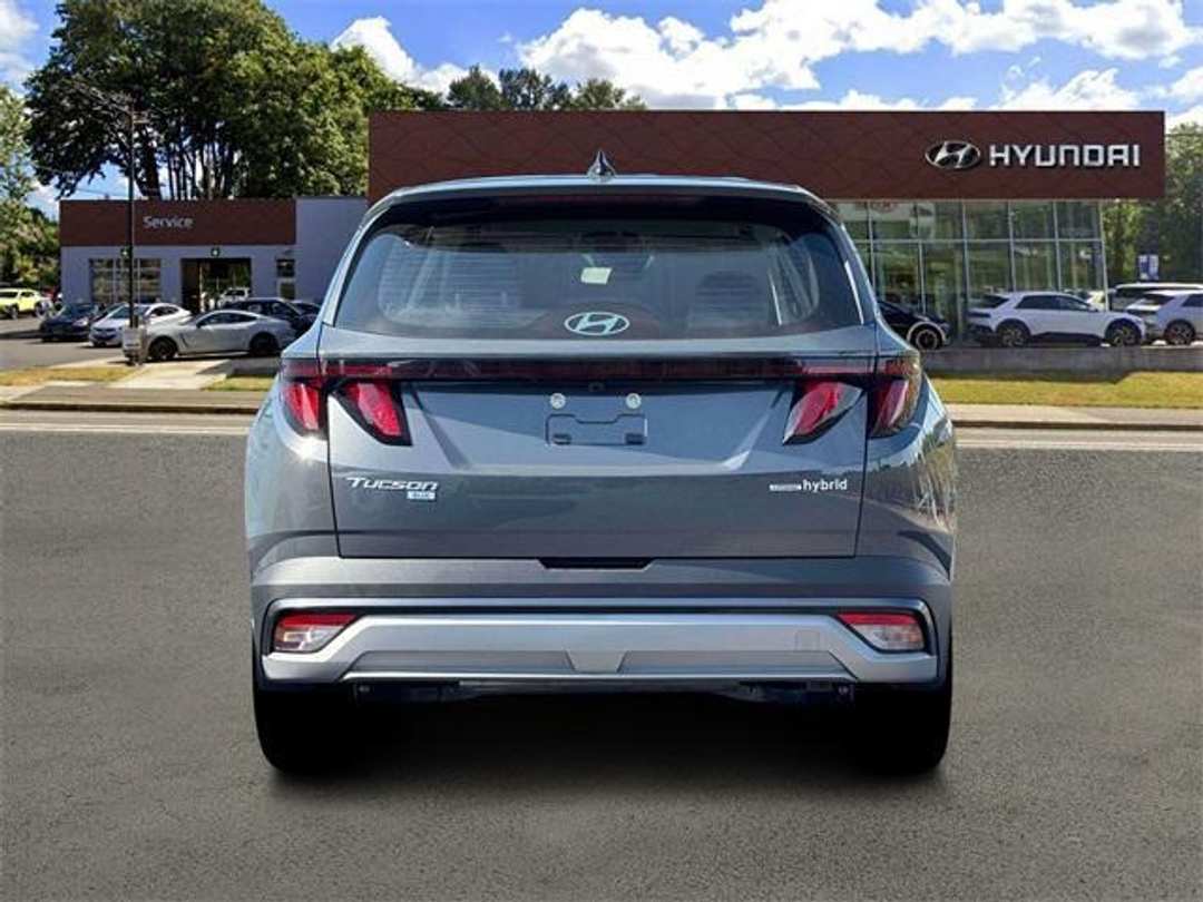2026 Hyundai Tucson Blue SE - Image 6