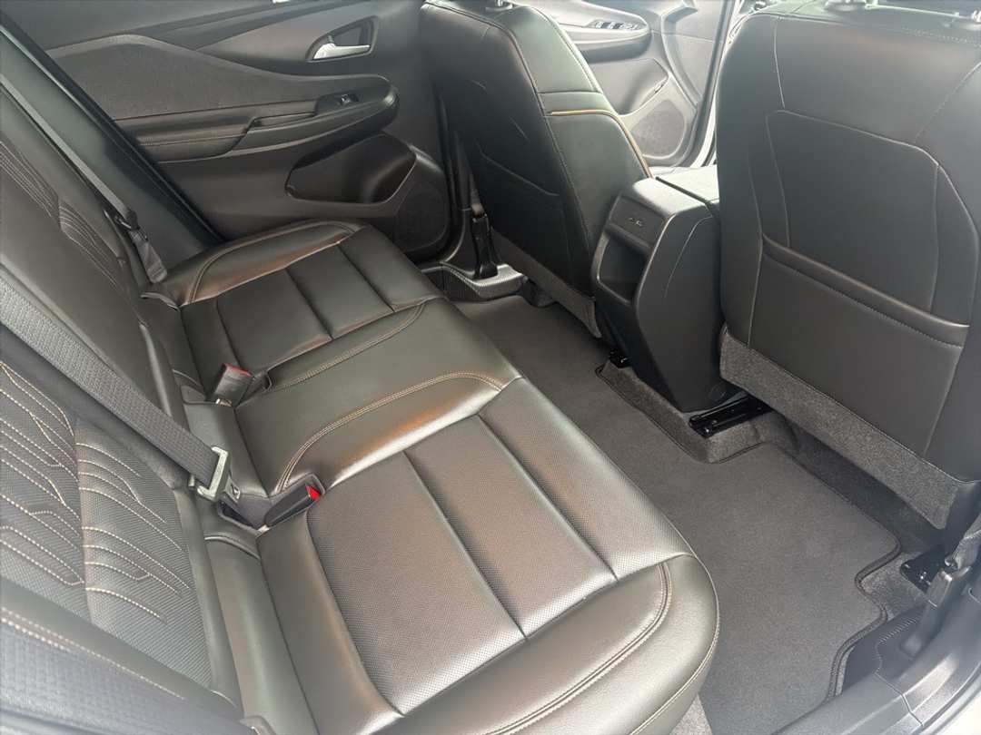 2025 Buick Envista Avenir - Image 23