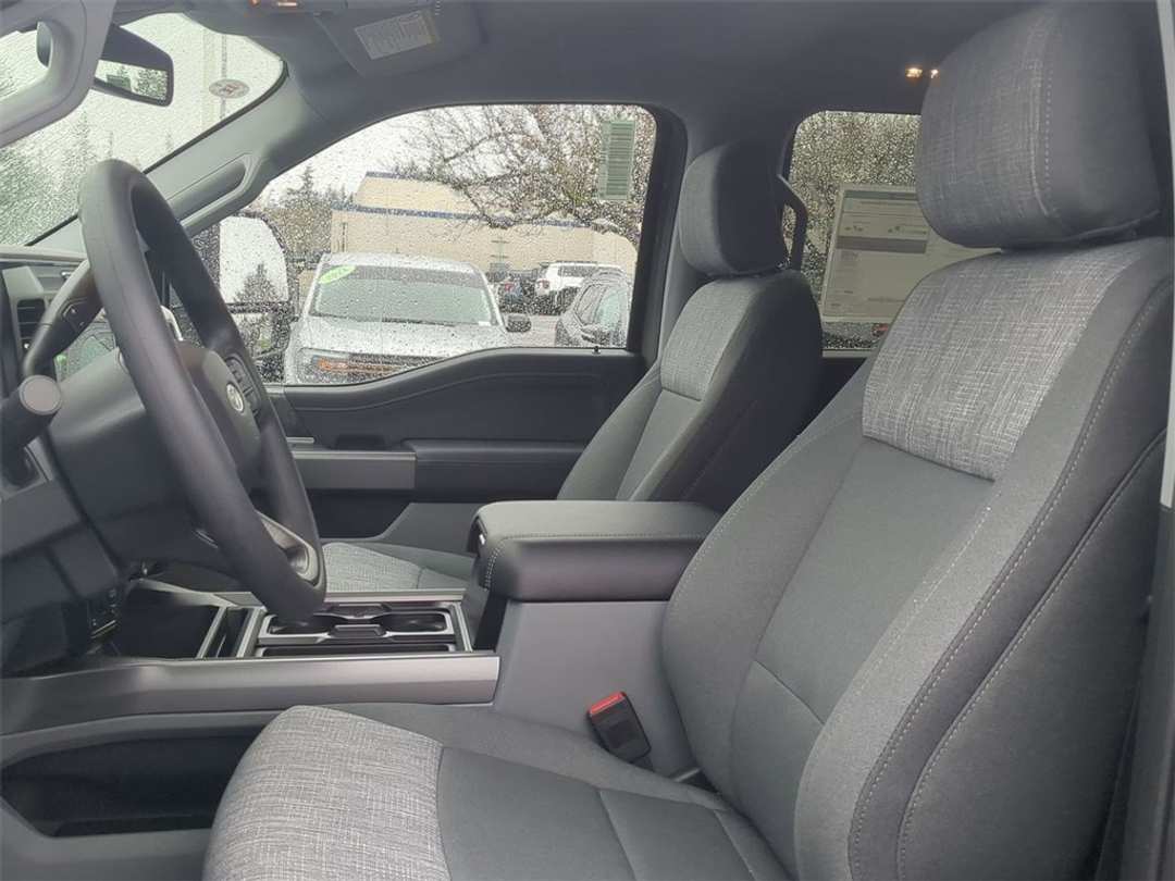 2026 Ford F-250Sd XLT - Image 13