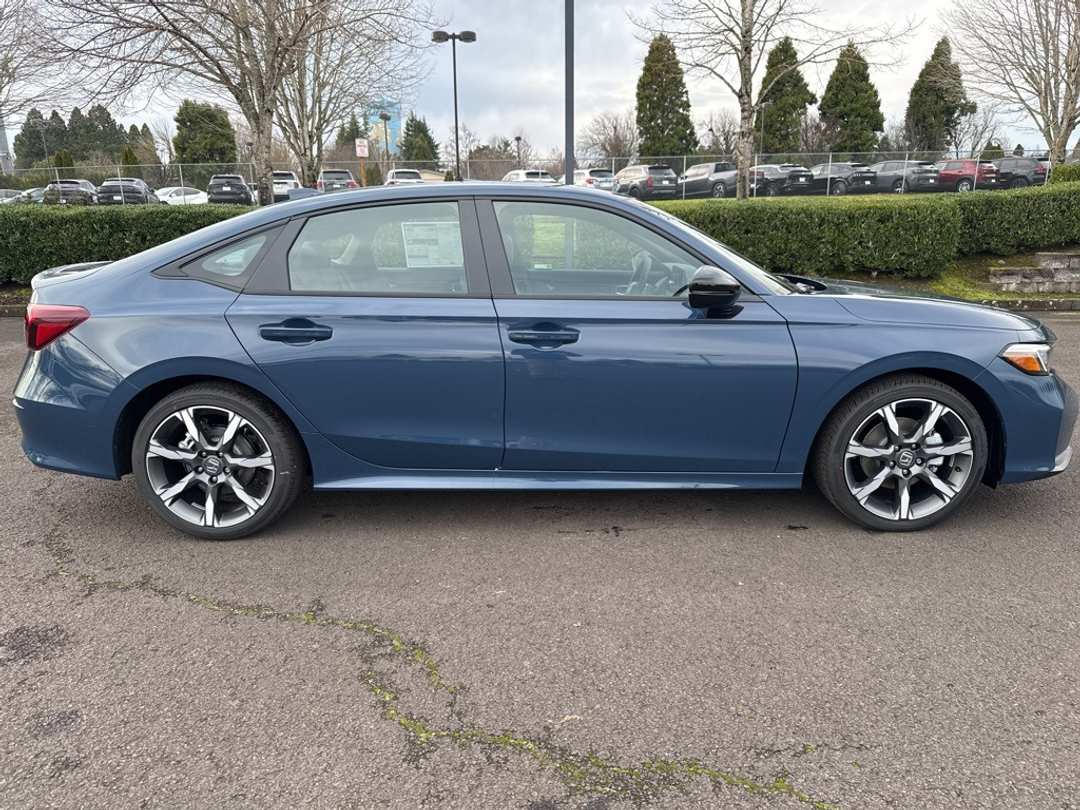 2026 Honda Civic Sport Touring - Image 2