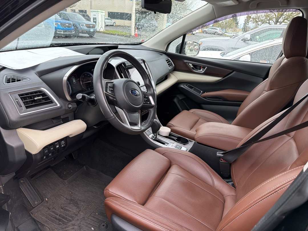 2022 Subaru Ascent Touring - Image 8