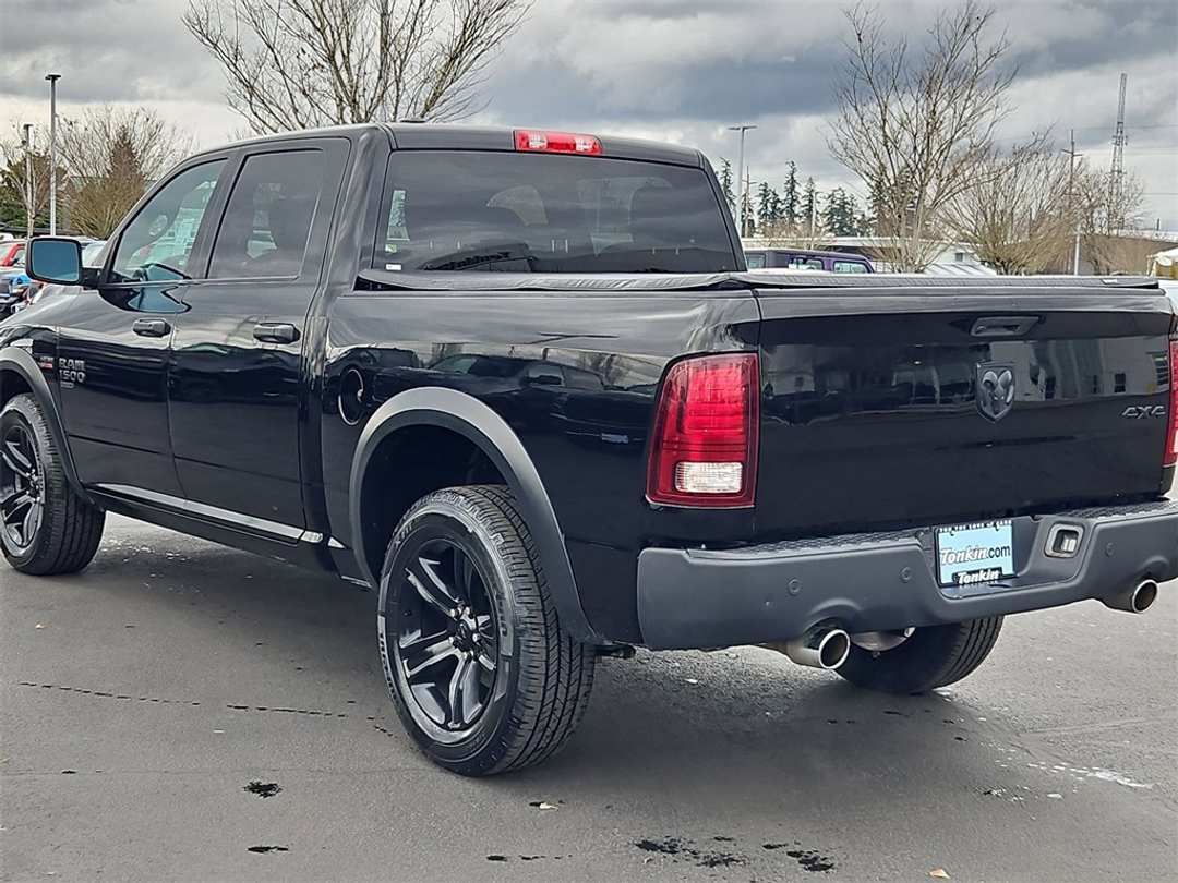 2021 Ram 1500 Classic Warlock - Image 4
