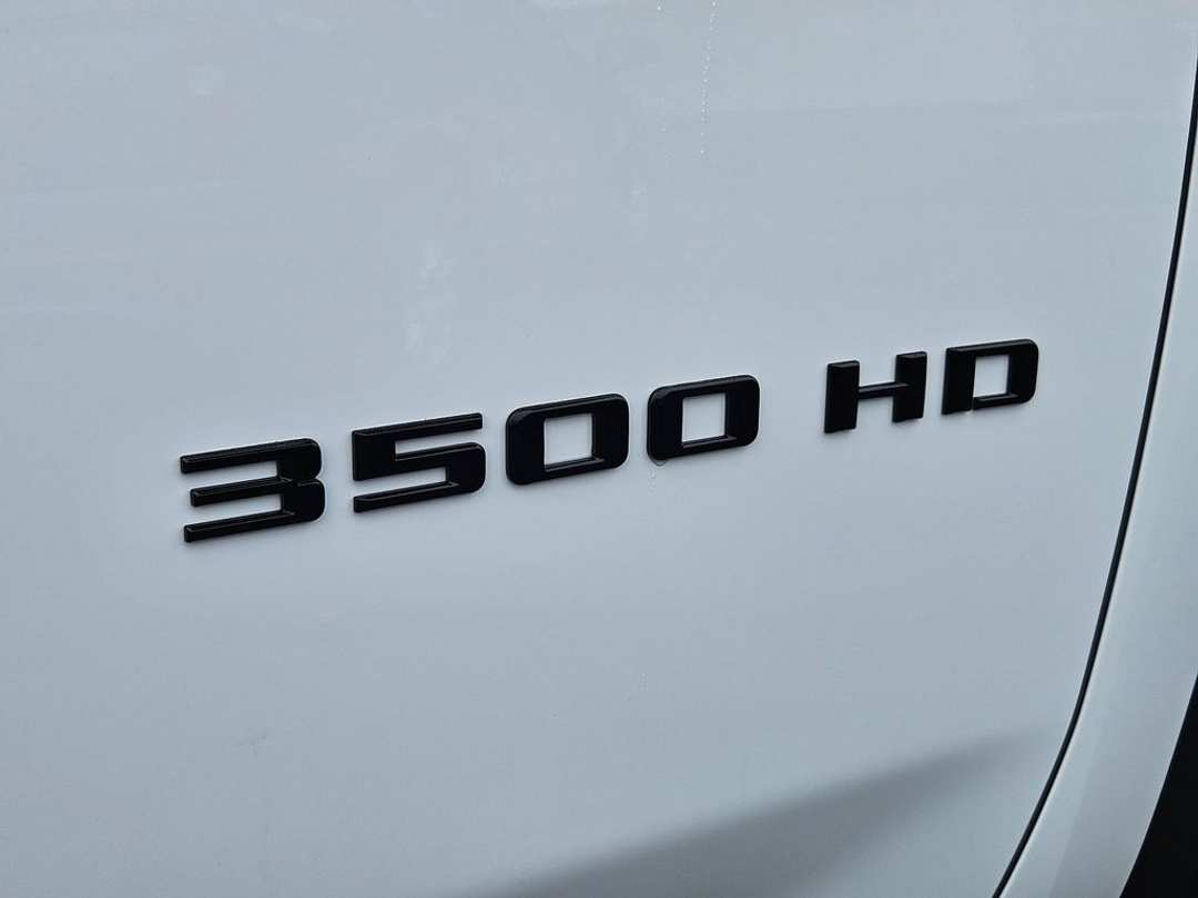2026 Chevrolet Silverado 3500Hd LT - Image 35