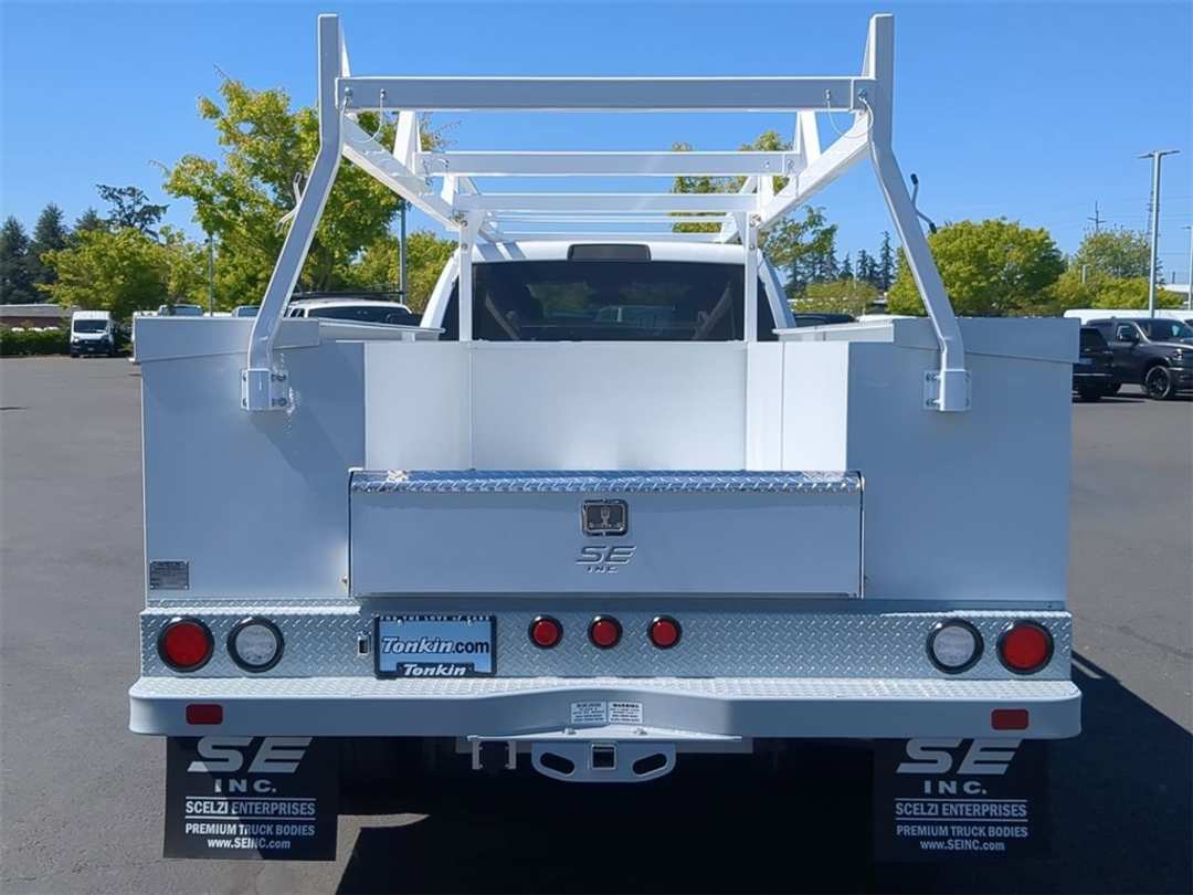 2024 Ram 3500HD Tradesman - Image 4