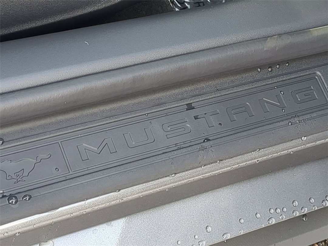 2026 Ford Mustang EcoBoost - Image 26