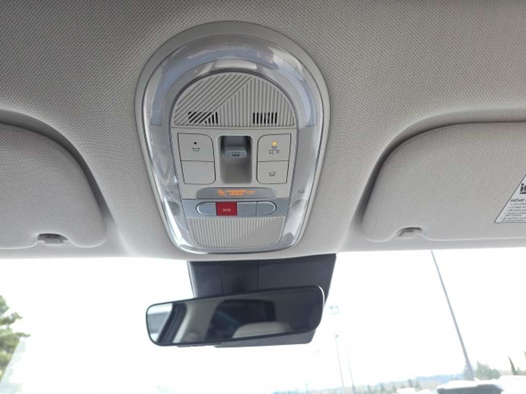 2022 Hyundai Ioniq 5 Limited - Image 16