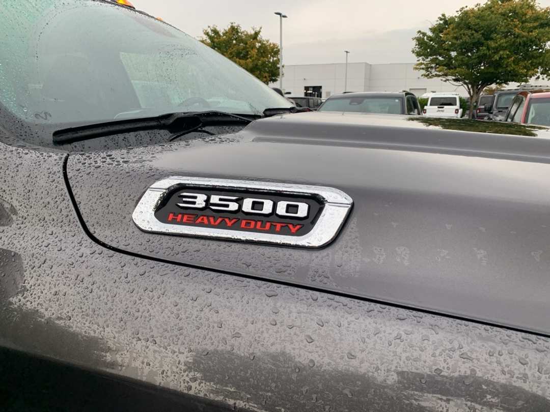 2023 Ram 3500 Big Horn - Image 5