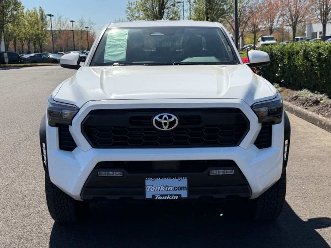 2024 Toyota Tacoma TRD OffRoad - Image 3