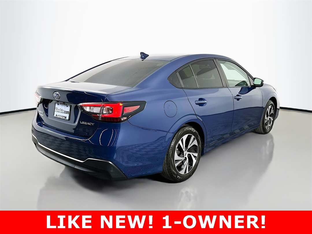 2025 Subaru Legacy Premium - Image 7