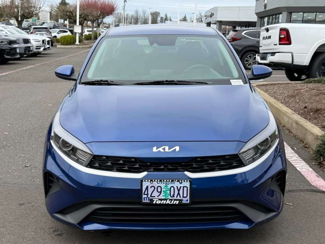 2024 Kia Forte LXS - Image 3