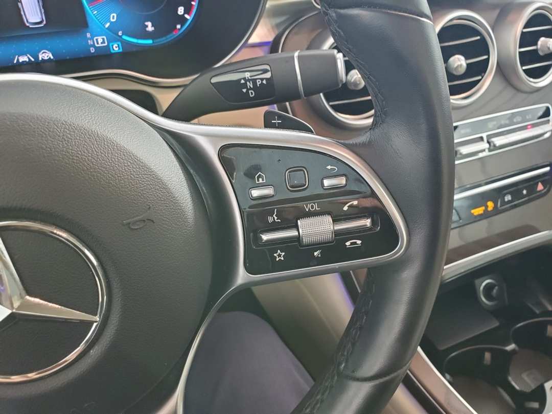 2021 Mercedes-Benz GLC GLC 300 - Image 28