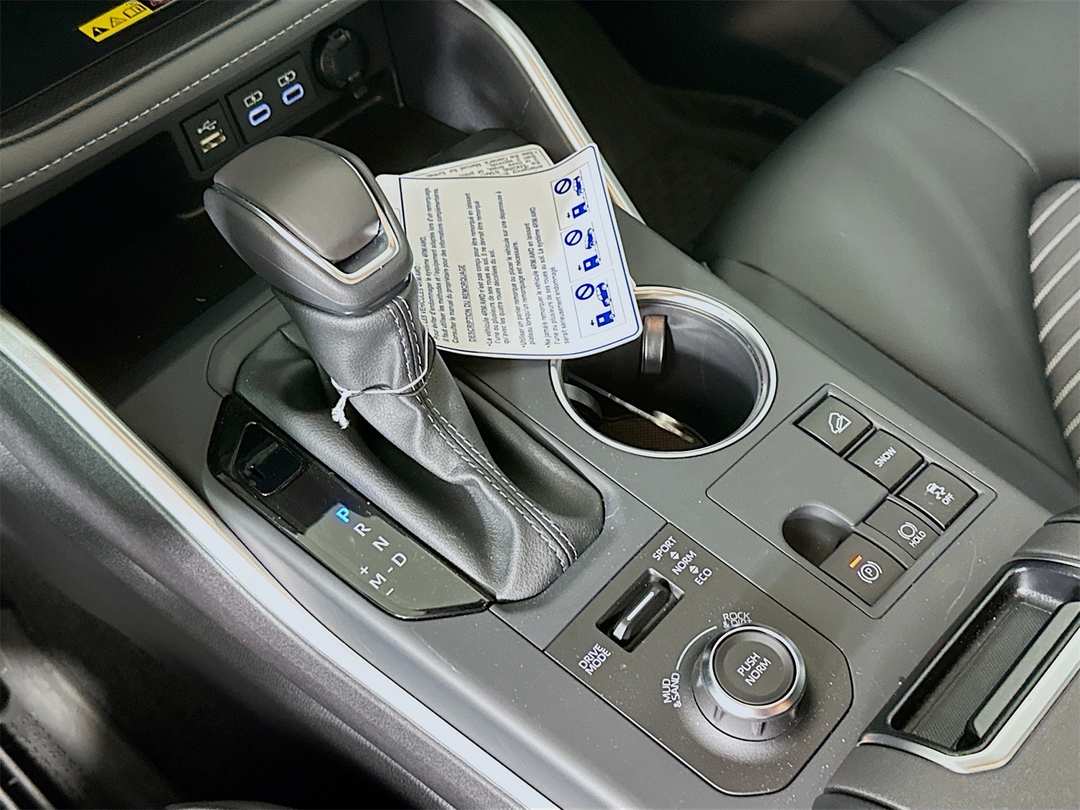 2026 Toyota Highlander XSE - Image 17