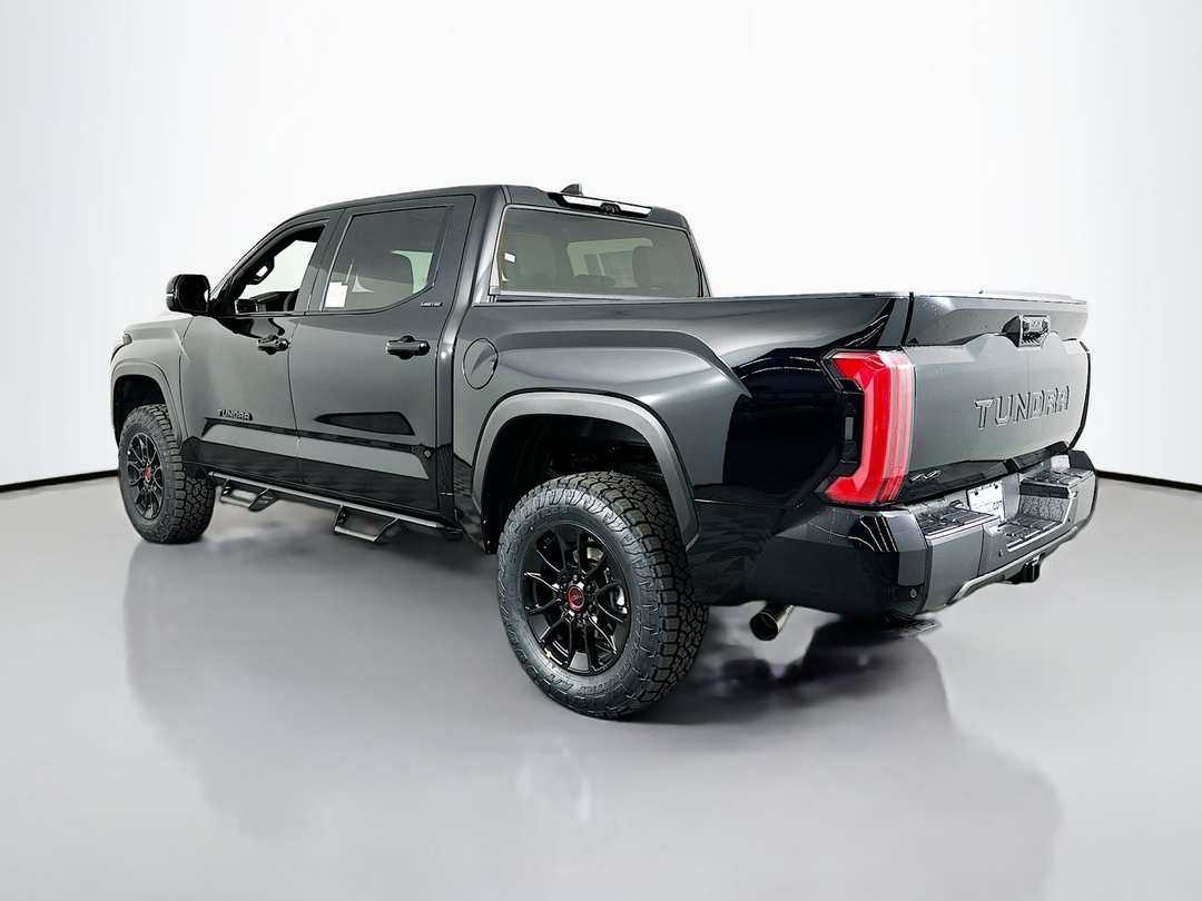 2026 Toyota Tundra Limited - Image 5